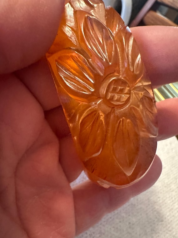 Vintage 40’s Bakelite Translucent Butterscotch He… - image 4