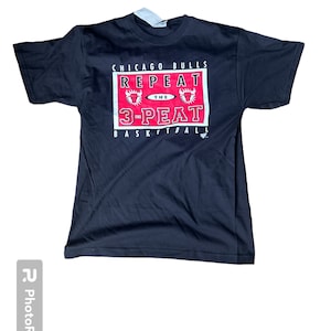 Vintage 90’s Gear Big Cotton NBA Chicago Bulls Jordan Era Repeat the 3-Peat T-Shirt New Old Stock Tag