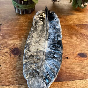 Black and White Marble Effect Resin Feather Trinket Dish