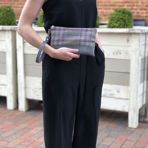 Plaid-Tweed Clutch/Wrislet-Grab and Go-Everyday Clutch-