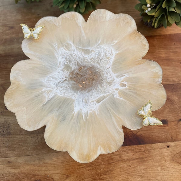 Flower Shape Resin Tray With Butterflies