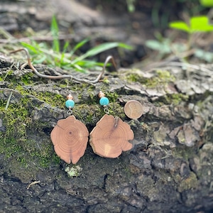 Pair of Eastern Red Cedar Driftwood earrings, Slices of Live Edge River Wood, Unique, one of a kind