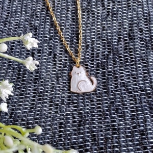 Dainty White Cat Pendant/White Cat Necklace/Gold Plated Pearly White Cat Necklace/Cat Lovers Gift/Birthday Gift