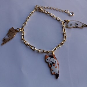 dangling cats charm bracelet
