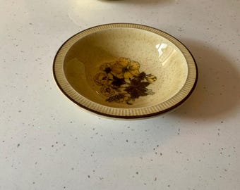 Poole Pottery Thistlewood Plate: Vintage Floral, Retro Kitchen