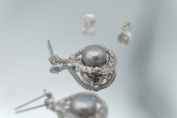 Boucles D'oreilles Anciennes En Argent Massif Avec Perles Et Pierres - Style Boutons - Occasion