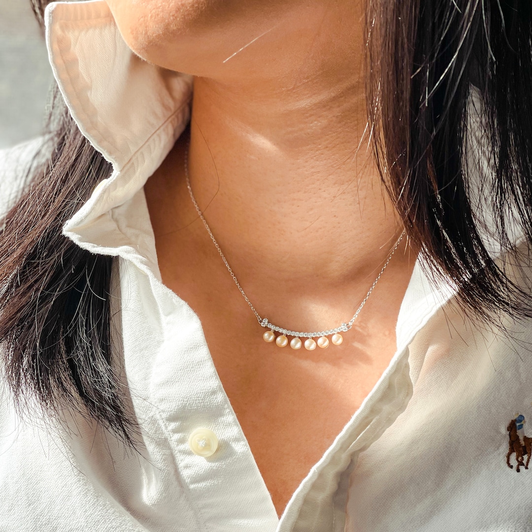 Chada Pure Pearl Peach Button Mm Pearl Bar Necklace in