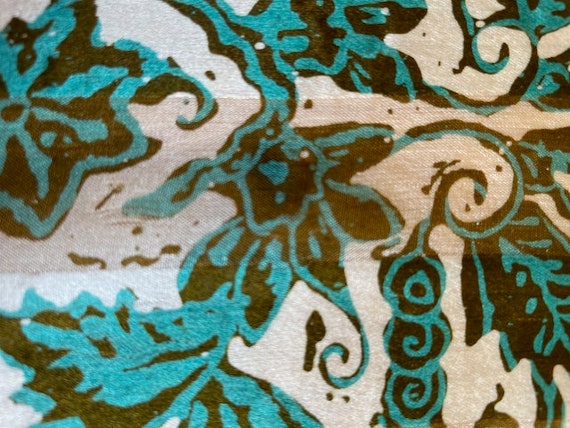 Hand-dyed Indonesian Silk Wrap/Shawl/Scarf - image 4