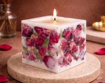 Rose Petal Candle, Natural Soy Wax Candle with Flowers, Birthday Gift for Her, Handmade Scented Candle, Gift for Mom, Floral Home Decor