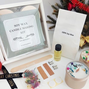 Christmas DIY Craft Candle Making Kit to make 2 Personalised Scented Candles with Flowers Fun Party Activity with Friens & Family