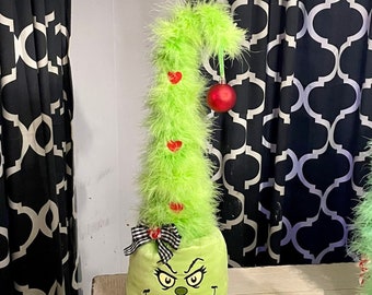 Incroyable grand sac inspiré du visage Grinch de 21 pouces avec un arbre de Noël courbé en fourrure, un incontournable