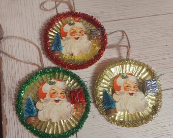 Adorable set of 3 retro Santa cupcake foil Christmas ornaments