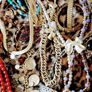 Read before buying Unique vintage jewelry lot. Mixed fun beautiful items.