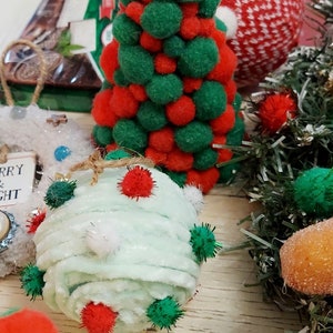 Super Deluxe Weihnachtsgeschenk. Dekor und Ornamente und mehr