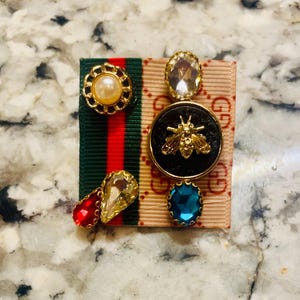 Adorable Repurposed Gucci GG ribbon Bee crystals brooch pin