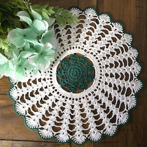 CHRISTMAS HOLIDAY SPECIAL! Handmade Crochet Doily 11&quot; (Green)