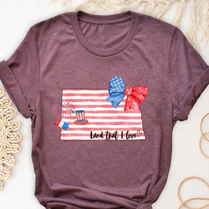 North Dakota State T-Shirt, North Dakota State ND Travel Shirt, North Dakota Lover Tee, North Dakota Gift, USA Flag Tee, North Dakota Shirt