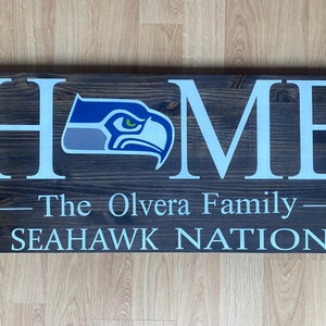 Large Football Fan Cowboys Seahawks Raider Home Hanging Wood Welcome Sign Indoor / Outdoor Wall Hanging Decoration Football Gift