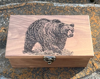 Caja de recuerdos de madera dura grabada grizzly/caja de alijo/caja de madera