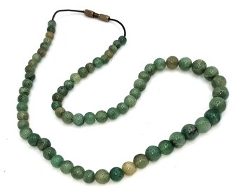 Nephrite Jade Bead Necklace Vintage Jade Necklace Graduated Jade Bead Necklace Metal Cord Strung