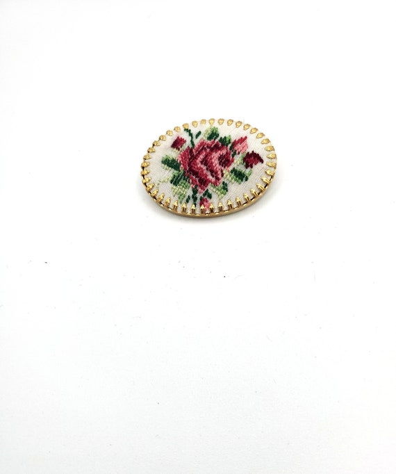 Vintage Needlepoint Floral Rose Brooch Pin