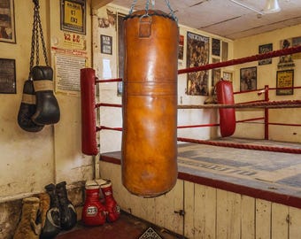 Retro Vintage Style Leather Punching Bag – Handmade | Old School Boxing Gym Decor