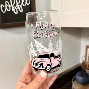 Christmas Beer Can Glass | Pink and White Christmas | Pink Vintage Truck | Happy Holidays | Libbey Glass Can | Bamboo Lid | Tumblers