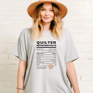 Camiseta de información nutricional de Quilter, camiseta de costura, camisa de acolchado divertida, regalo de quilter divertido, regalo para quilter, regalo de costura