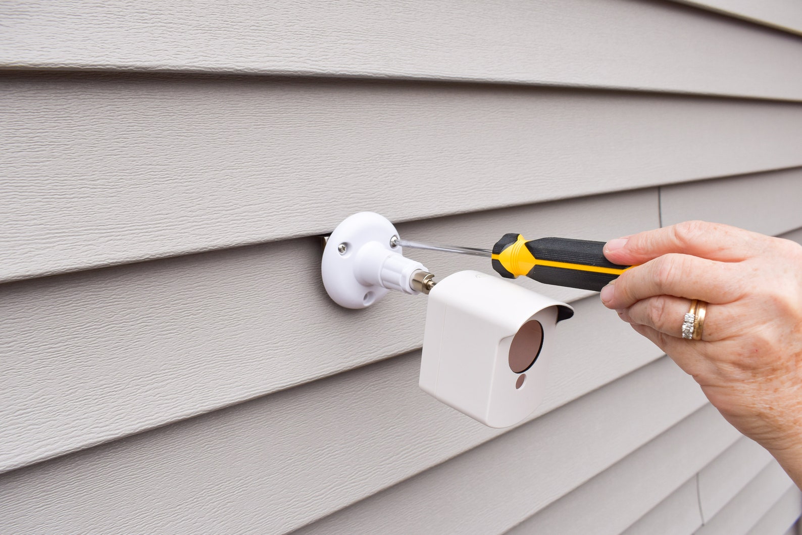 6 PC screw Style JMT Vinyl Siding Hook Hangers, Outdoor Hook, Siding