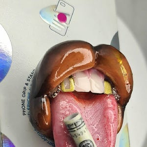 Brown  Lips Popsockets Phone Grip MagSafe Customizable