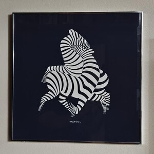 Victor Vasarely Zebras Kunstdruck - 20x20" Hinter Glas gerahmt Bild 2