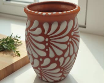 テラコッタ製レリーフのカンタリト｜手作りのメキシコ陶器カップ