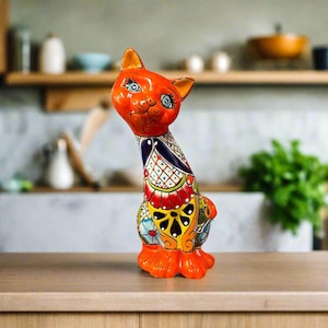 Statue de chat curieux Talavera | Figurine de chat d'art populaire mexicain fabriquée à la main