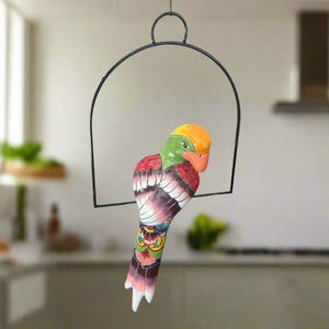 Loro colgante de Talavera / Pájaro mexicano colorido