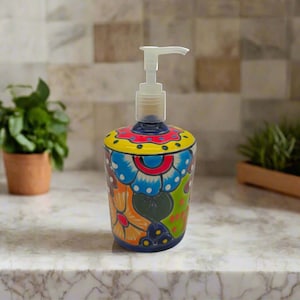 Talavera Blütenseifenpump | Handbemalte mexikanische Keramik