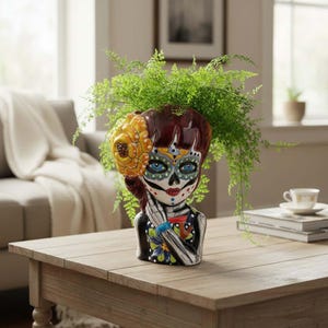 Maceta de cerámica con forma de calavera del Día de Muertos de Talavera / Maceta de cerámica hecha a mano