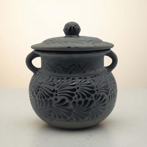 Black Talavera Bean Pot with Lid | Mexican Clay Frijolero