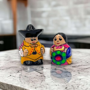 Set di 2 saliere e pepiere Guerrero / Coppia dipinta a mano