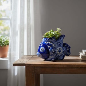 Maceta de Talavera con forma de pez / Diseño azul y blanco
