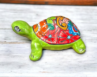 Colorful Talavera Sea Turtle Sculpture | Hand-Painted Mexican Pottery (Medium)