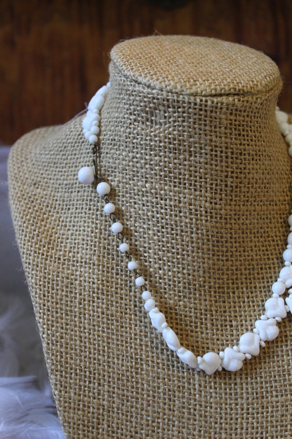 Vintage 30s Art Deco White Milk Glass Drop Bead B… - image 5