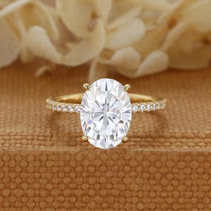 3.6CT Oval cut Lab Grown Diamond engagement ring women Unique Yellow gold ring Vintage Half Eternity wedding ring Bridal promise Anniversary