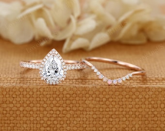 Pear IGI Certified Lab Grown Diamond Engagement Ring Set, Vintage Bridal Set with Curved Wedding Band, Wedding Ring Set for Her