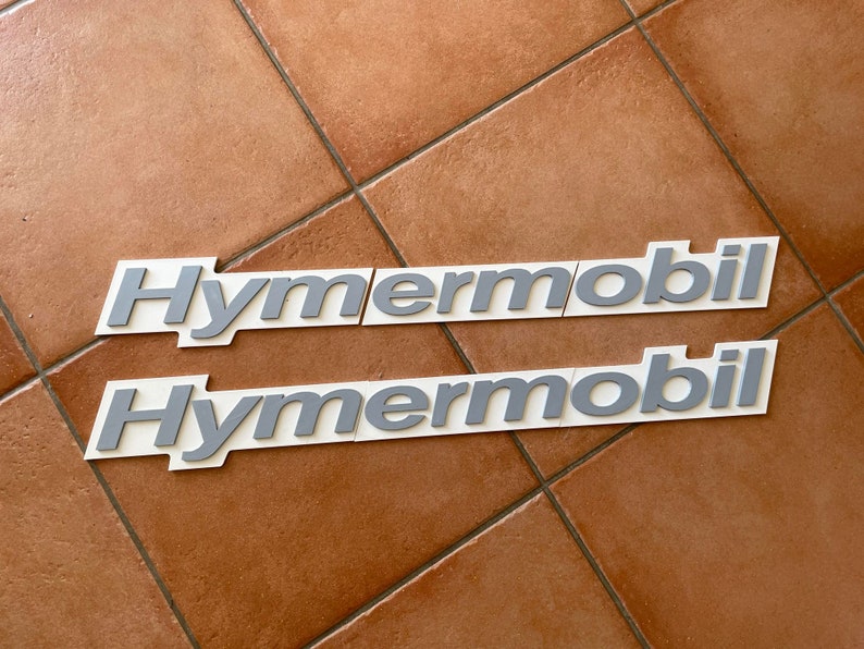 Targhetta con logo Hymermobil immagine 1