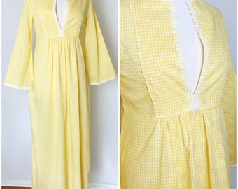 Vintage 70s Womens Yellow Gingham Deep V Neck Low Cut Bell Sleeve Hostess Maxi Dress // Size Medium