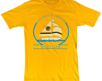 Vintage 70s University of Missouri Yacht Club Yellow Tee Shirt Short Sleeve Single Stitch Lotawana Mizzou // Size Small