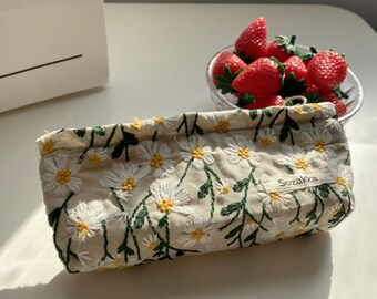 Embroidered Floral Makeup Bag & Pencil Case, Vintage Cosmetic Organizer, Zipper Pouch, Travel Pouch, Eco Bag