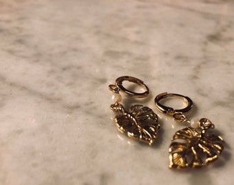 Monstera Leaf Earrings Hoop