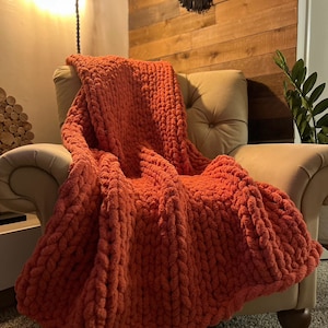 Chunky Knit Blanket, Chunky Knit Throw, Throw Blanket, Knit Blanket, Lowers price, Mother’s Day gift. Christmas gift/ Blackfriday sale