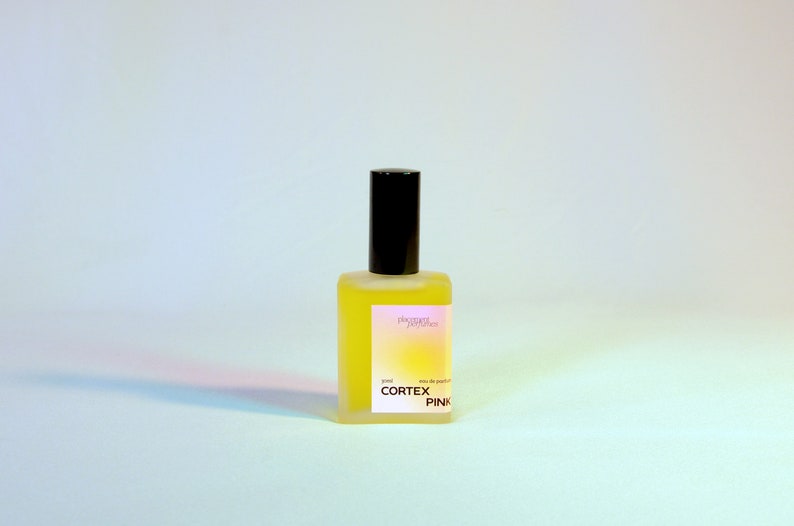 CORTEX PINK Eau de Parfum Pfirsich, Tulpe, Zitrone, Veilchen hergestellt in Singapur 30mL Zerstäuber Bild 1